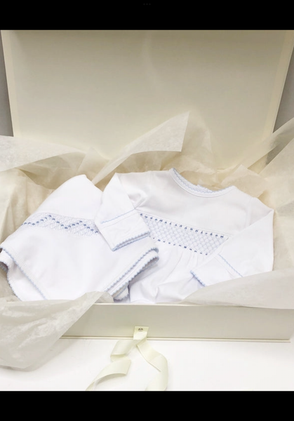 The Beaufort Bonnet Company Sweetly Smocked Greeting Gown Worth Avenue White With Buckhead Blue