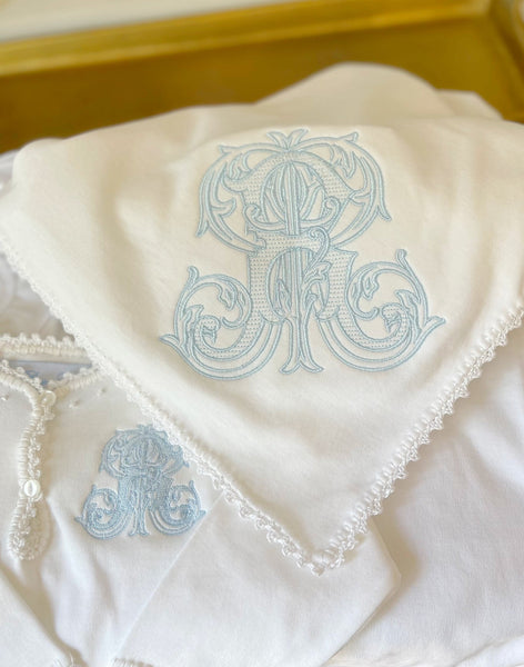 Pixie Lily Receiving Blanket white with blue trim