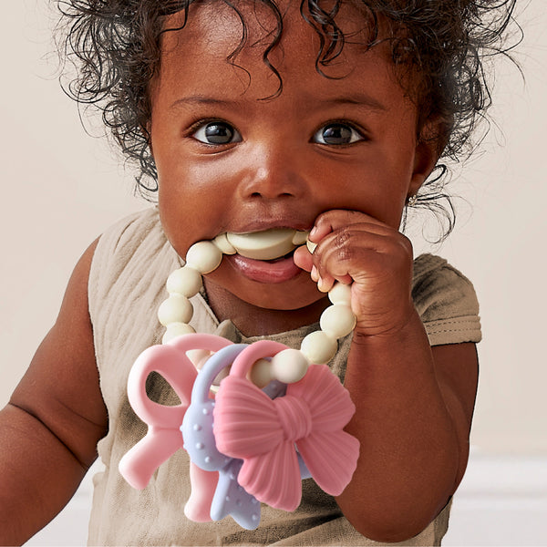 Itzy Ritzy Teether - Bow Trio