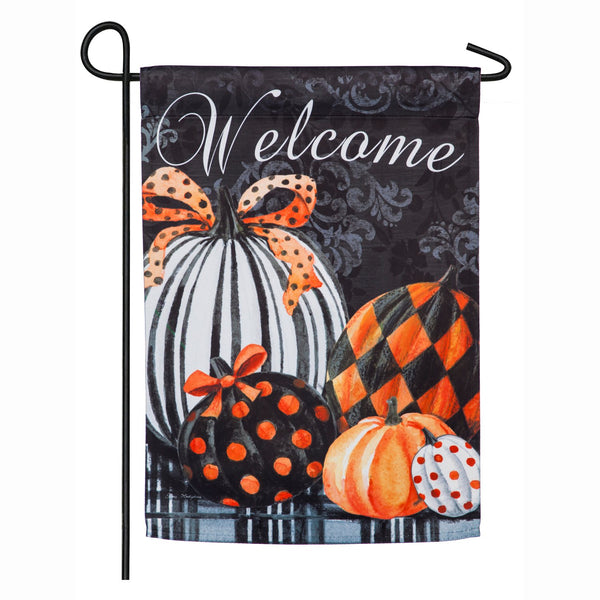 Garden Flags - Elegant Pattern Pumpkins